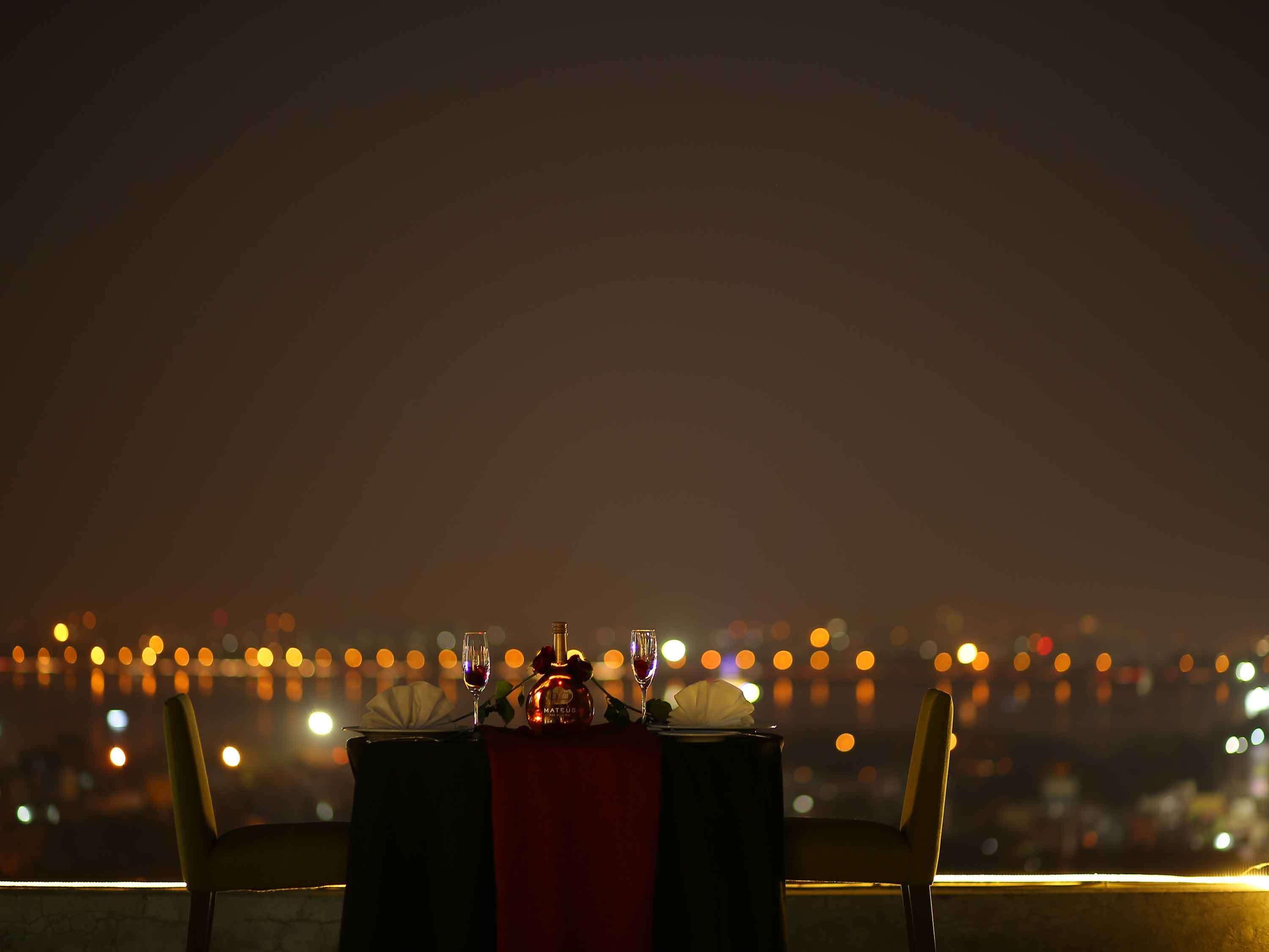 Mercure Hyderabad Kcp Banjara Hills, An Accor Hotel Екстер'єр фото A view of the city from the rooftop of the hotel
