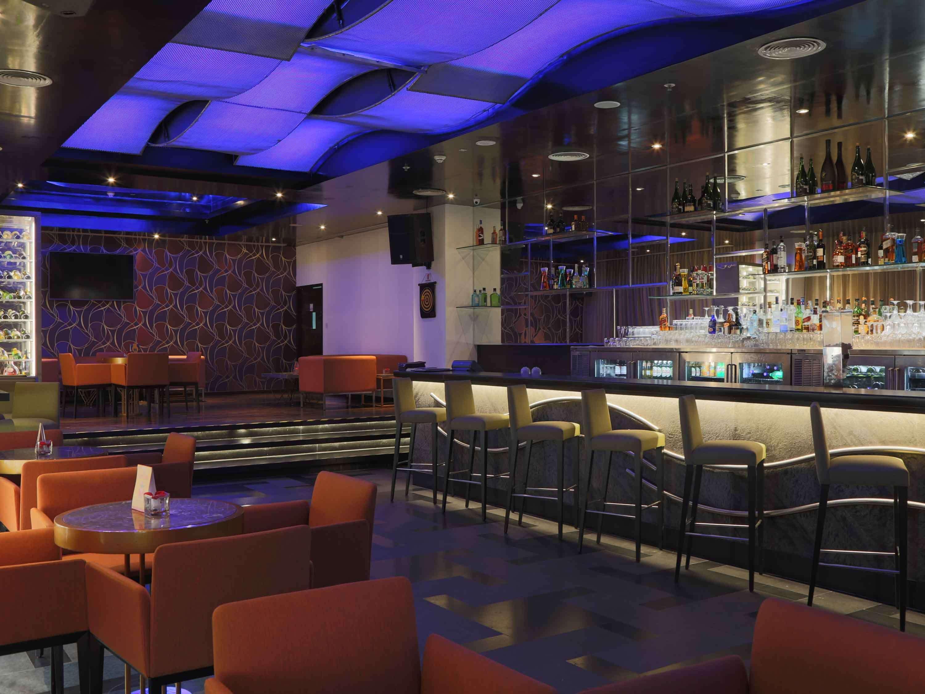 Mercure Hyderabad Kcp Banjara Hills, An Accor Hotel Екстер'єр фото The bar at the 101 bar