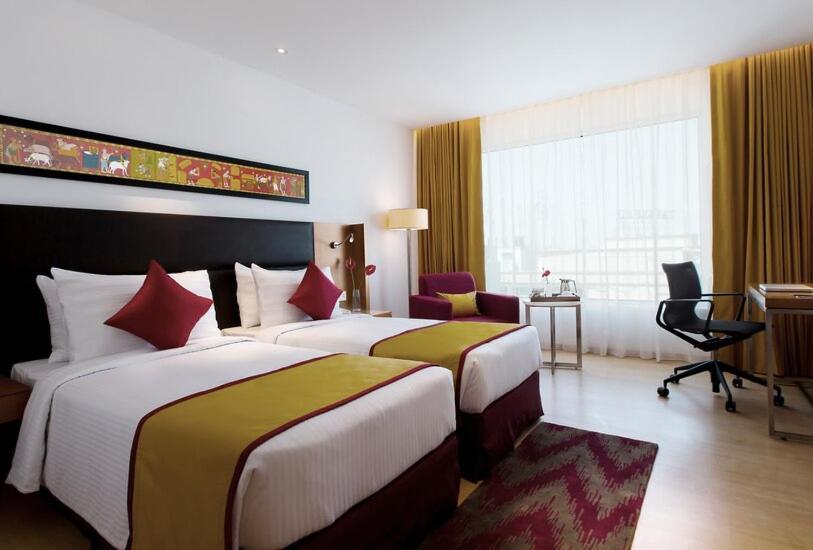 Mercure Hyderabad Kcp Banjara Hills, An Accor Hotel Екстер'єр фото